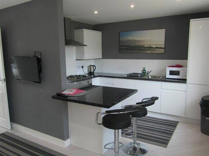 1 Bedroom Semi-Detached Bungalow To Rent In Gurnard Pines, Cockleton Lane, Cowes, PO31