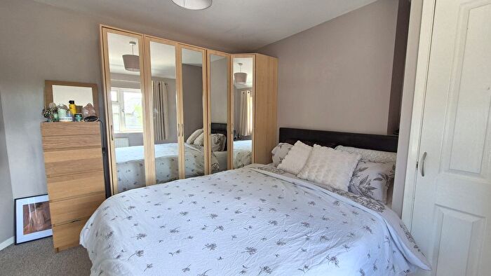 3 Bedroom Terraced House For Sale In The Model Village, Southam, CV47