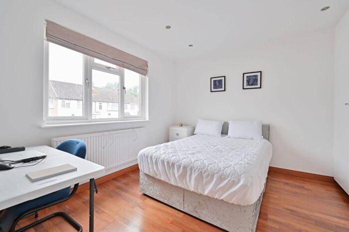 2 Bedroom End Of Terrace House To Rent In Lea Crescent, Ruislip Gardens, Ruislip, HA4