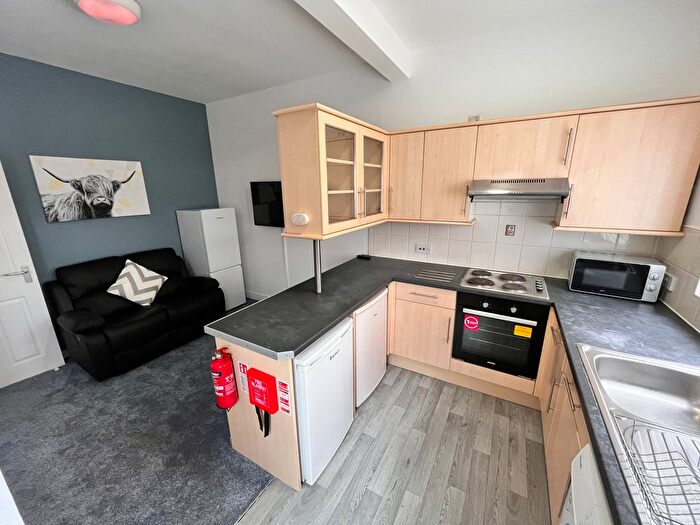 4 Bedroom End Of Terrace House To Rent In Ripon Street, Preston, PR1