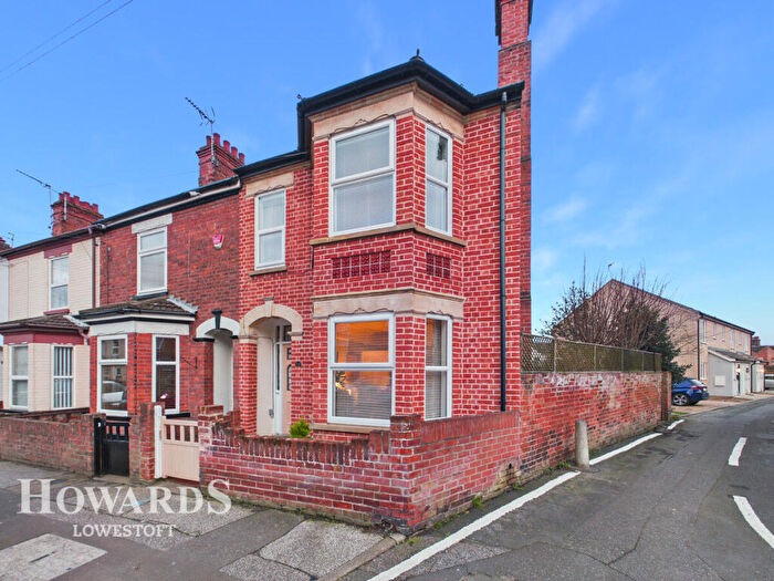 3 Bedroom End Of Terrace House For Sale In Sussex Road, Lowestoft, NR32