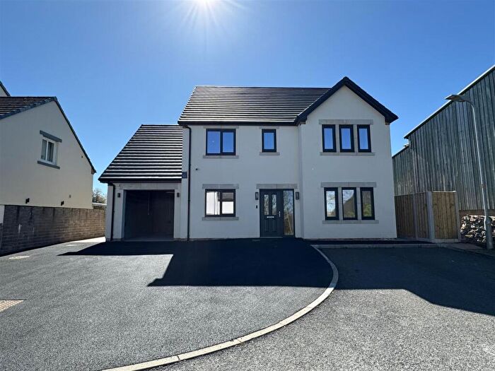 4 Bedroom Detached House For Sale In Joiners Close, Newbiggin, Penrith, CA11