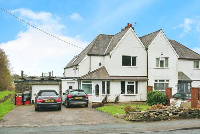 3 Bedroom Semi-Detached House For Sale In Leicester Road, Whitwick, Coalville, Leicestershire, LE67