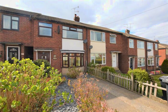 3 Bedroom Terraced House To Rent In Wesley Garth, Leeds, LS11