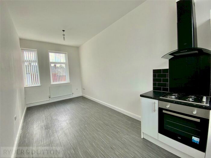 1 Bedroom Apartment To Rent In Middleton Road, Chadderton, Oldham, Greater Manchester, OL9