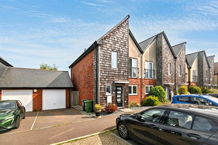 3 Bedroom Semi-Detached House For Sale In Buttercup Drive, Polegate, BN26