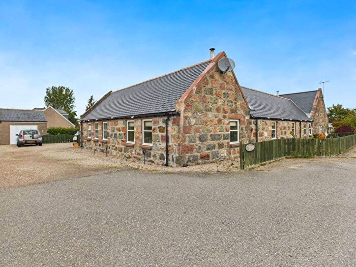3 Bedroom Semi-detached House For Sale In Blackpool Steadings, Alford, AB33