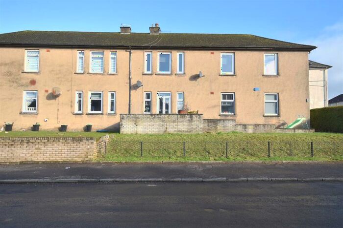 3 Bedroom Flat To Rent In Dalgleish Avenue, Clydebank, G81