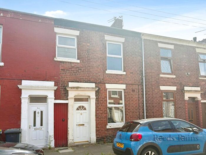 2 Bedroom Terraced House To Rent In Lovat Road, Preston, Lancashire, PR1