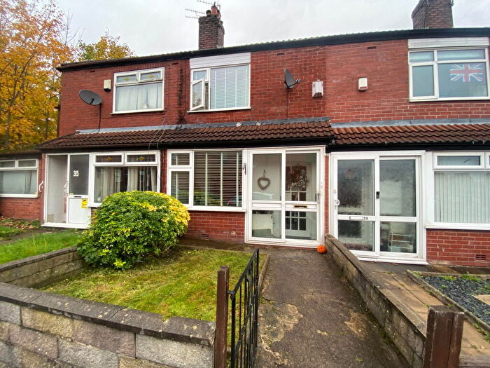 2 Bedroom Terraced House For Sale In Greenhill Road, Middleton, M24