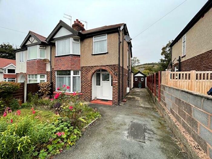 3 Bedroom House For Sale In Penrhos Avenue, Llandudno Junction, LL31