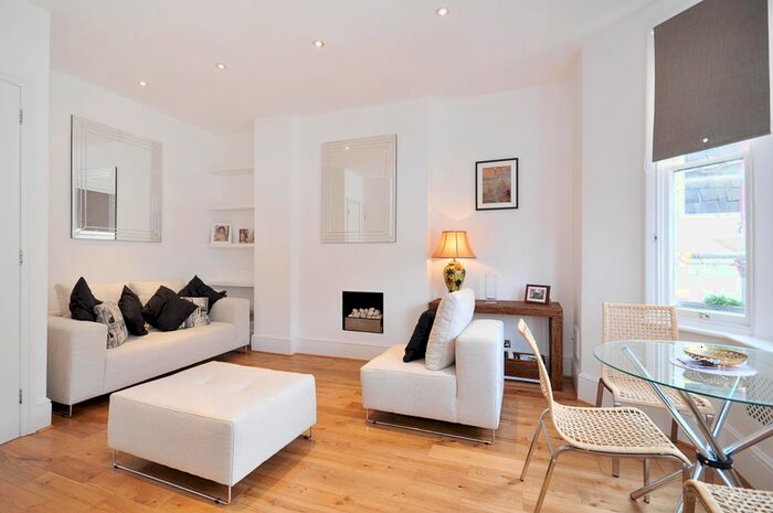 2 Bedroom Flat To Rent In Fernshaw Road, London, SW10