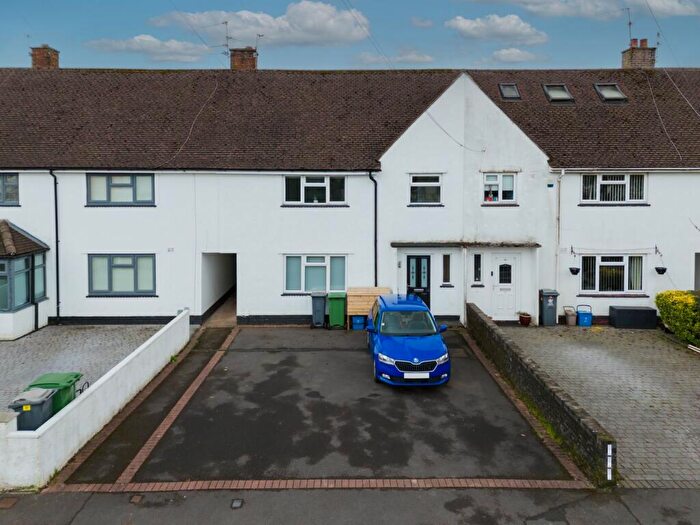 3 Bedroom House To Rent In Maes Glas, Cardiff, CF14