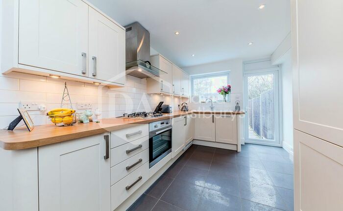 3 Bedroom Semi-Detached House To Rent In Melville Gardens, Palmers Green, London, N13
