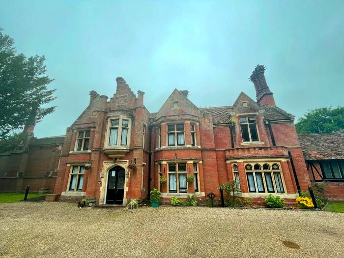 1 Bedroom Flat To Rent In Pound Lane, Ipswich, IP7