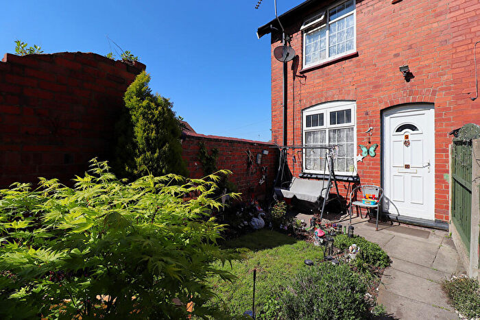 2 Bedroom End Of Terrace House For Sale In Firth Street, Barnsley, S71