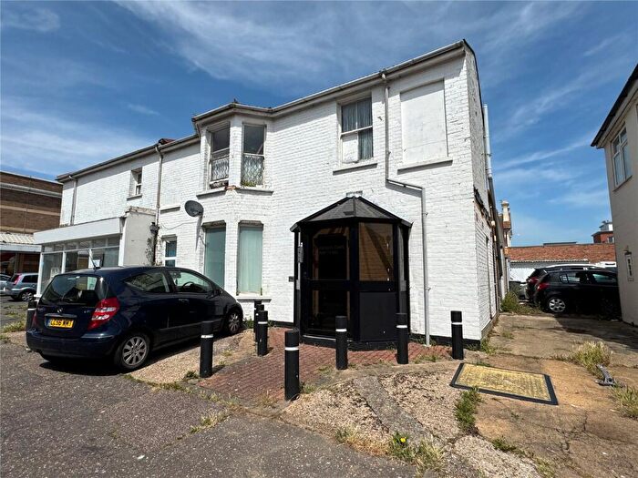 2 Bedroom Apartment For Sale In High Street, Clacton-on-Sea, Essex, CO15