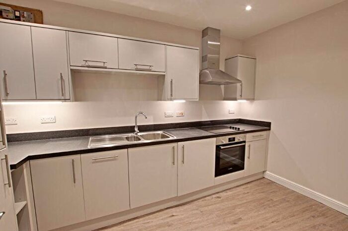 2 Bedroom Flat To Rent In Silver Street, Trowbridge, BA14