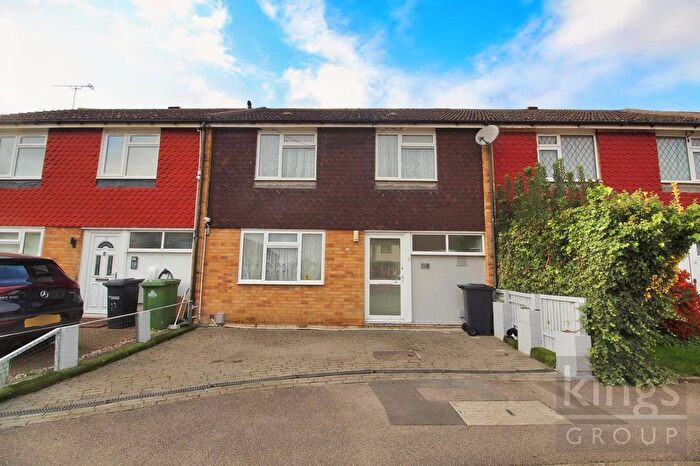 3 Bedroom Terraced House For Sale In Green Close, Cheshunt, Waltham Cross, EN8