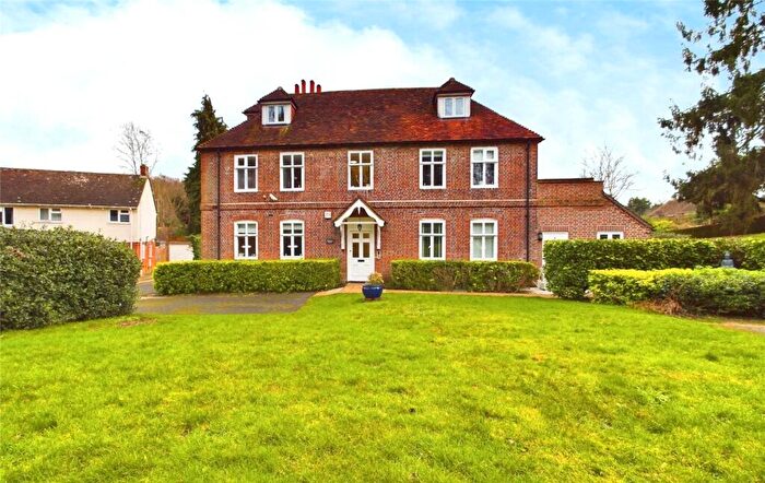 2 Bedroom Apartment To Rent In Kentwood House, Kentwood Hill, Tilehurst, Reading, RG31