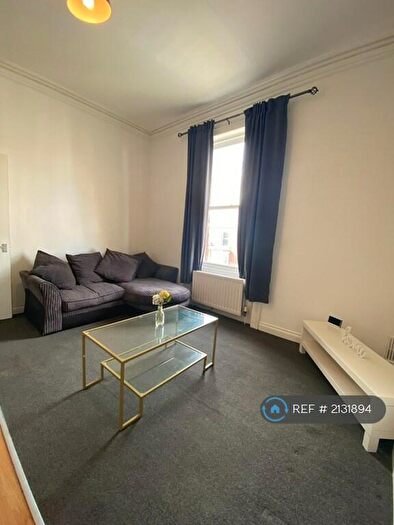 2 Bedroom Flat To Rent In Azalea Terrace North, Sunderland, SR2