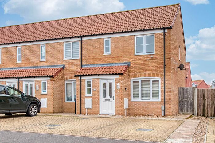 3 Bedroom Terraced House For Sale In Harrier Way, Diss, IP22