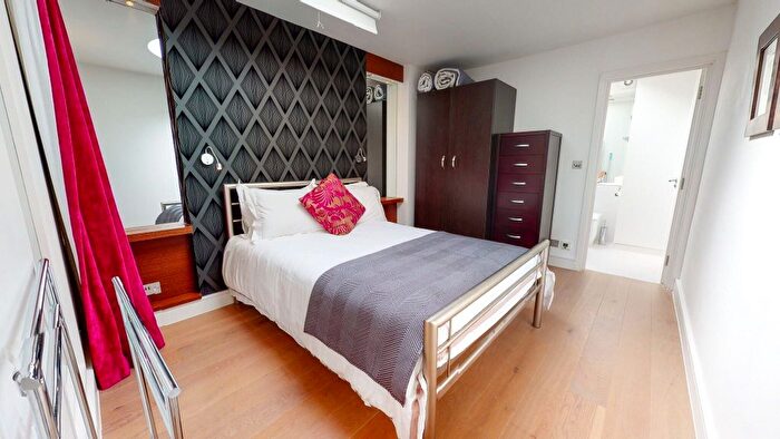 1 Bedroom Flat To Rent In Crawford Street, London, W1H