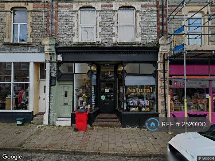 4 Bedroom Maisonette To Rent In High Street, Barry, CF62
