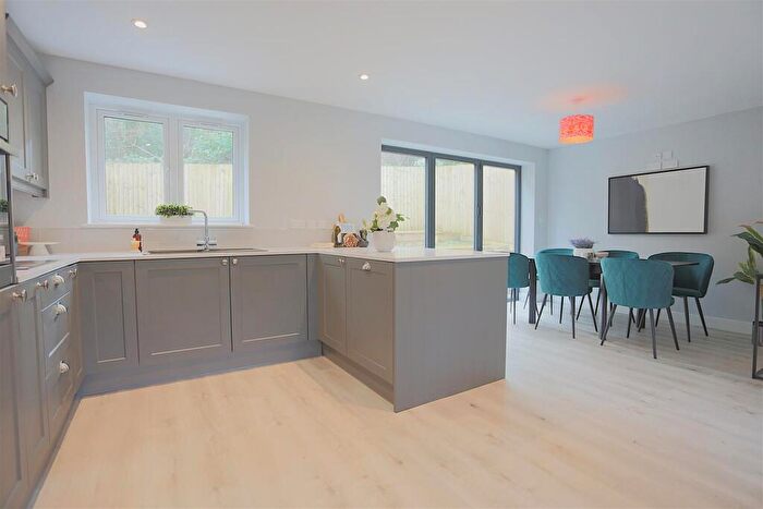 3 Bedroom Detached House For Sale In Blaisdon Close, Henbury, Bristol, BS10