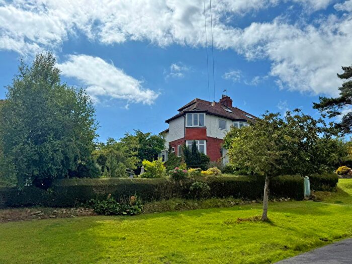 4 Bedroom Semi-detached House For Sale In Red Scar Lane, Newby, Scarborough, YO12