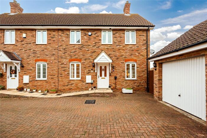 3 Bedroom Semi-Detached House For Sale In The Orchard, Houghton Conquest, Bedfordshire, MK45
