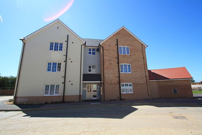 2 Bedroom Flat To Rent In Legerton Drive, Clacton-On-Sea, CO16