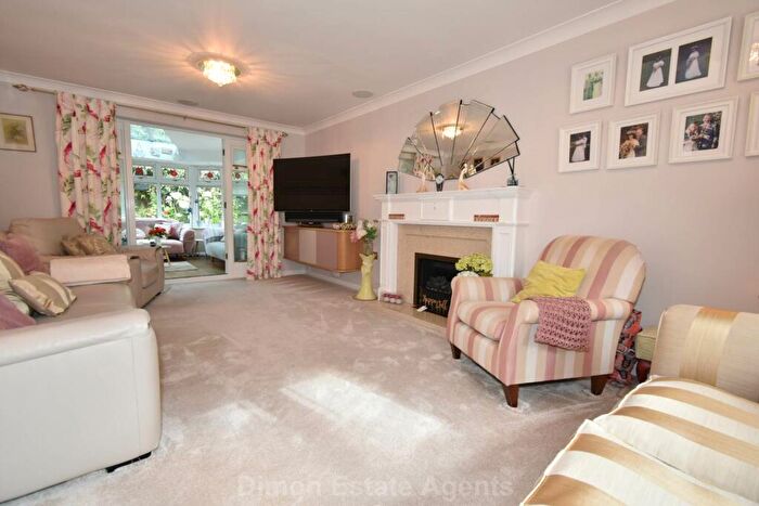 5 Bedroom Detached House For Sale In Orwell Close, Priddy`s Hard, PO12