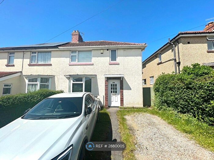 3 Bedroom Semi-Detached House To Rent In Hill Crest, Bristol, BS4