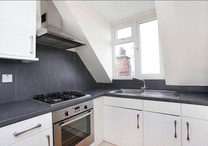 1 Bedroom Flat To Rent In Golders Green Road, London, NW11