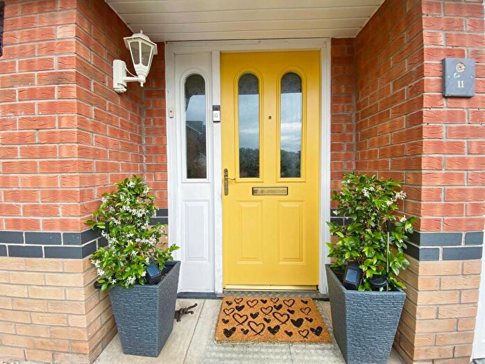 4 Bedroom Detached House For Sale In Mill Bank, Wrexham, LL11