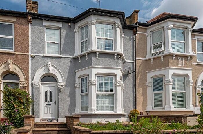 5 Bedroom Terraced House For Sale In Fordel Road, London, SE6