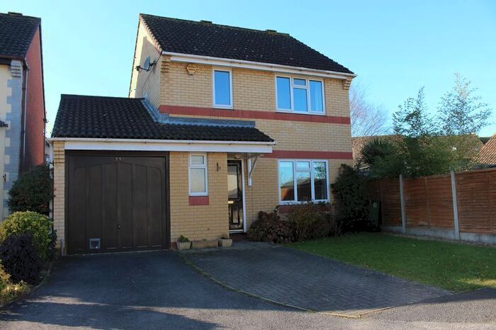 3 Bedroom Detached House To Rent In Azalea Close, Calne, SN11