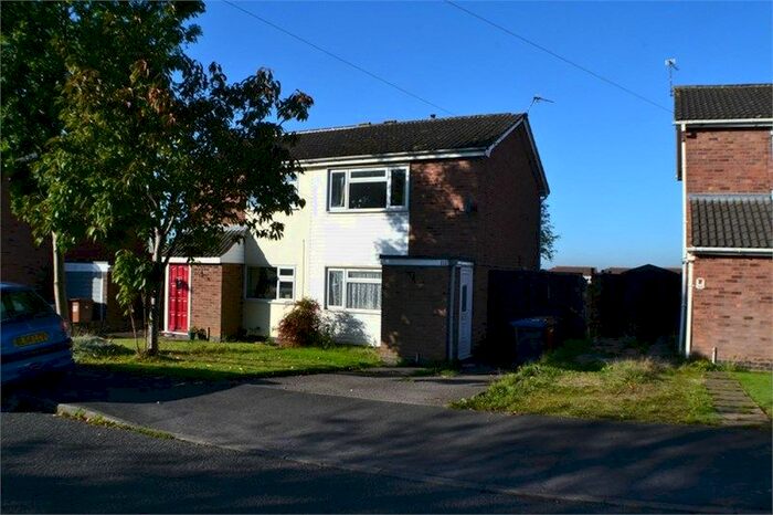 2 Bedroom Semi-Detached House To Rent In Clifton Way, Hinckley, LE10