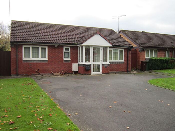2 Bedroom Bungalow To Rent In Henwood Road, WV6