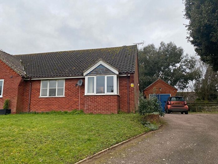 2 Bedroom Semi-Detached Bungalow To Rent In Willoughby Rise, Woodbridge, IP12