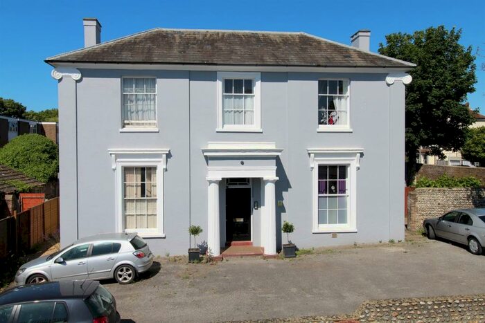 1 Bedroom Flat To Rent In Ace House, Bridge Road, Worthing, BN14