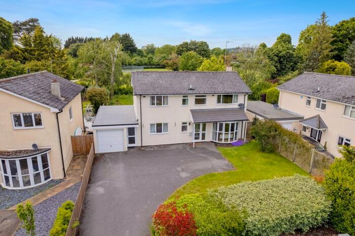 4 Bedroom Detached House For Sale In Burcot Park, Burcot, Abingdon, OX14