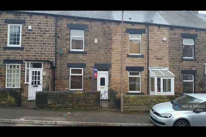 3 Bedroom Terraced House To Rent In Vaal Street, Barnsley, S70