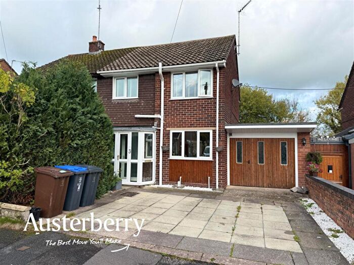 3 Bedroom Semi Detached House For Sale In Masefield Close, Cheadle, Stoke-On-Trent, ST10