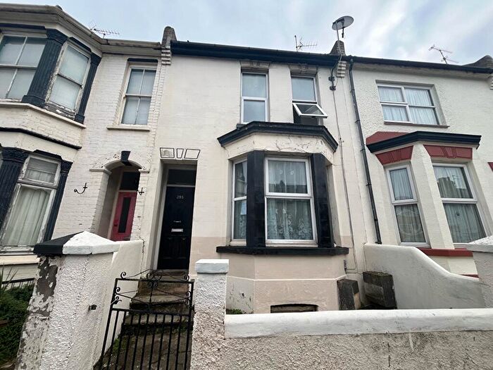 1 Bedroom Maisonette To Rent In Gillingham Road, Gillingham, ME7
