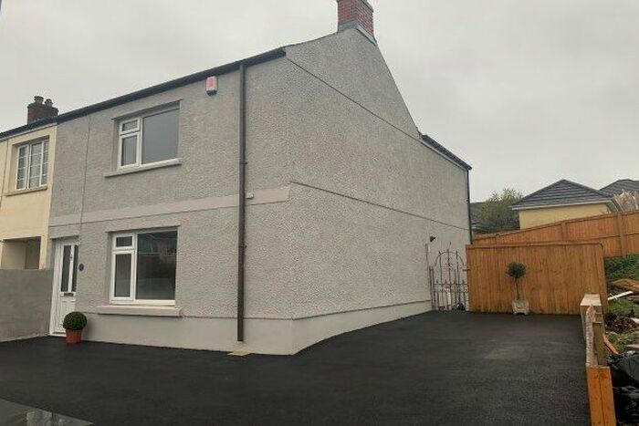 3 Bedroom Property To Rent In Pentremeurig Road, Carmarthen SA31