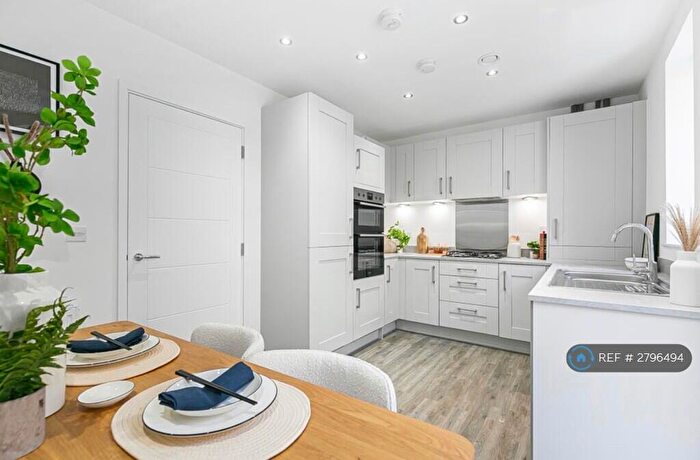 3 Bedroom End Of Terrace House To Rent In Harrier Way, Hatfield, AL10