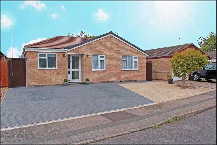3 Bedroom Bungalow To Rent In Gayhurst Close, Leicester, LE18