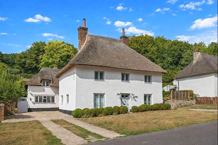 4 Bedroom Cottage For Sale In Milton Abbas, Milton Abbas, DT11